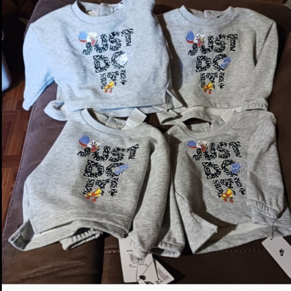 Sportswear Express Yourself Graphic Crewneck Sweatshirts